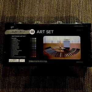 Brand New Art Set. Still in orginal packaging